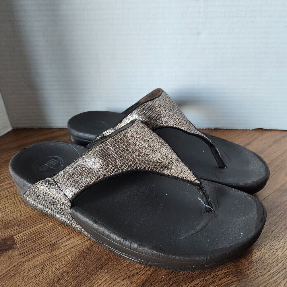 FitFlop Lulu Sandals Women's 7 Gold Wedge Thongs Flip-Flops Toe-Post Gli…